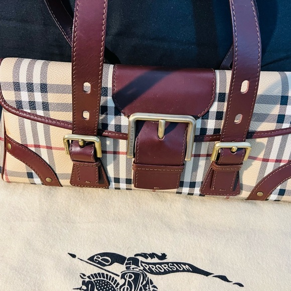 Vintage Burberry Haymaker Buckle Flap Coated Canvas Bag - Picture 2 of 11